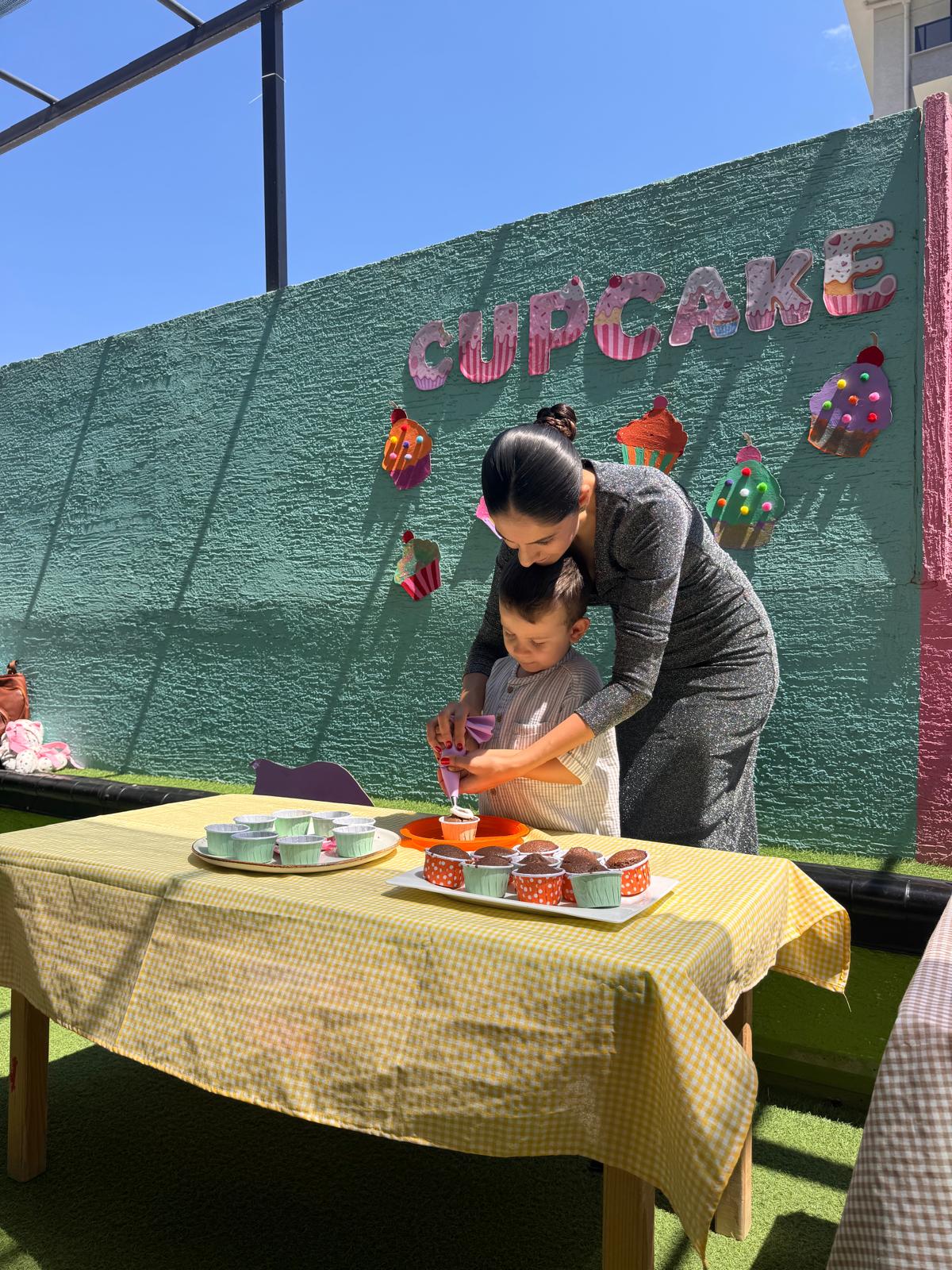 İlk İz Çocuk Şenliği cupcake atölye alanı